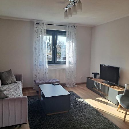 Apartament Sarna يلينيا غورا المظهر الخارجي الصورة