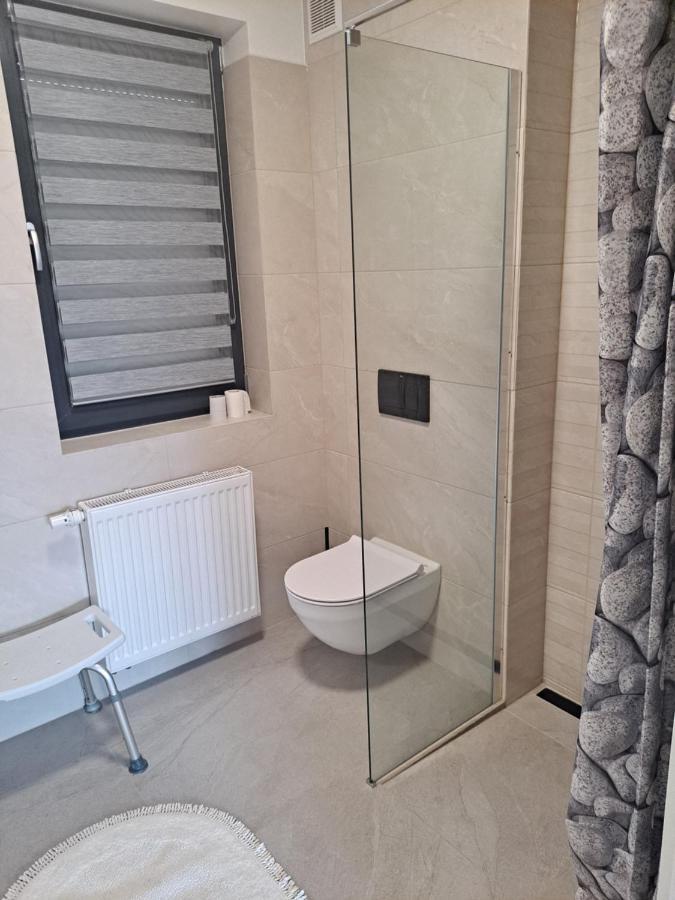 Apartament Sarna يلينيا غورا المظهر الخارجي الصورة